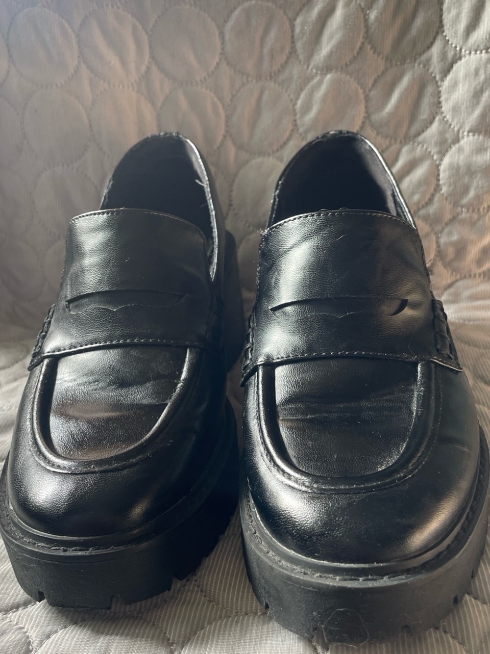 Universal Thread Black Chunky Leather Penny Loafers